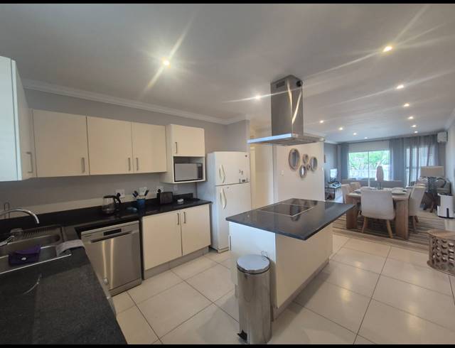 2 BEDROOM SIMPLEX FOR SALE IN LA LUCIA